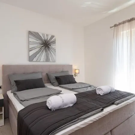 Maslina In - Haus Fuer 8 Personen Villa Orebic