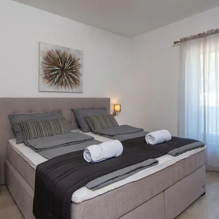 Maslina In - Haus Fuer 8 Personen Villa *