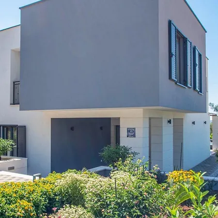 Maslina In - Haus Fuer 8 Personen Villa *