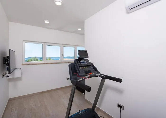 Villa Maslina In - Haus Für 8 Personen *