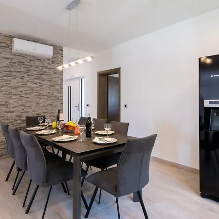 Maslina In - Haus Fuer 8 Personen Villa Orebic