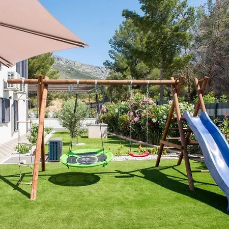 Villa Maslina In - Haus Fuer 8 Personen