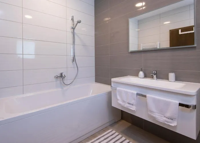 Maslina In - Haus Fuer 8 Personen