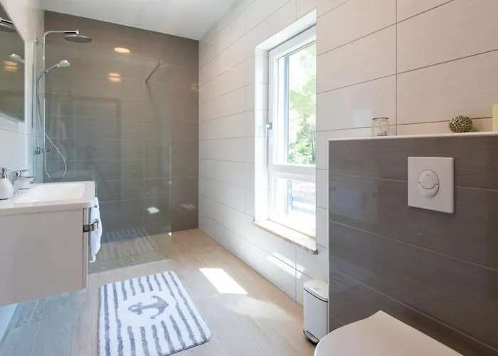 Maslina In - Haus Fuer 8 Personen *