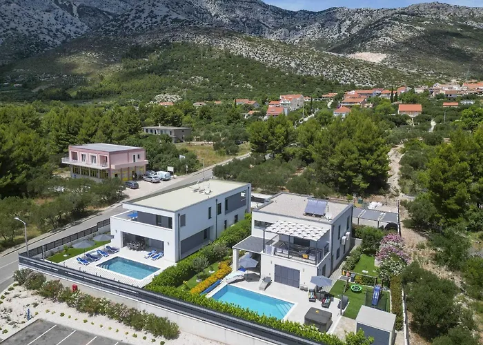 Maslina In - Haus Fuer 8 Personen ヴィラ *