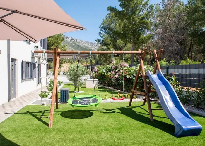 ヴィラ Maslina In - Haus Fuer 8 Personen